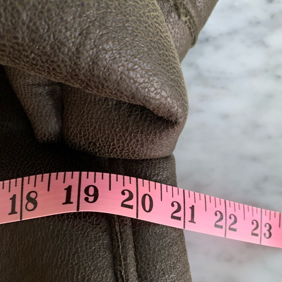 Forever 21 moss green faux suede|fur oversized aviator jacket size Small - Picture 11 of 13